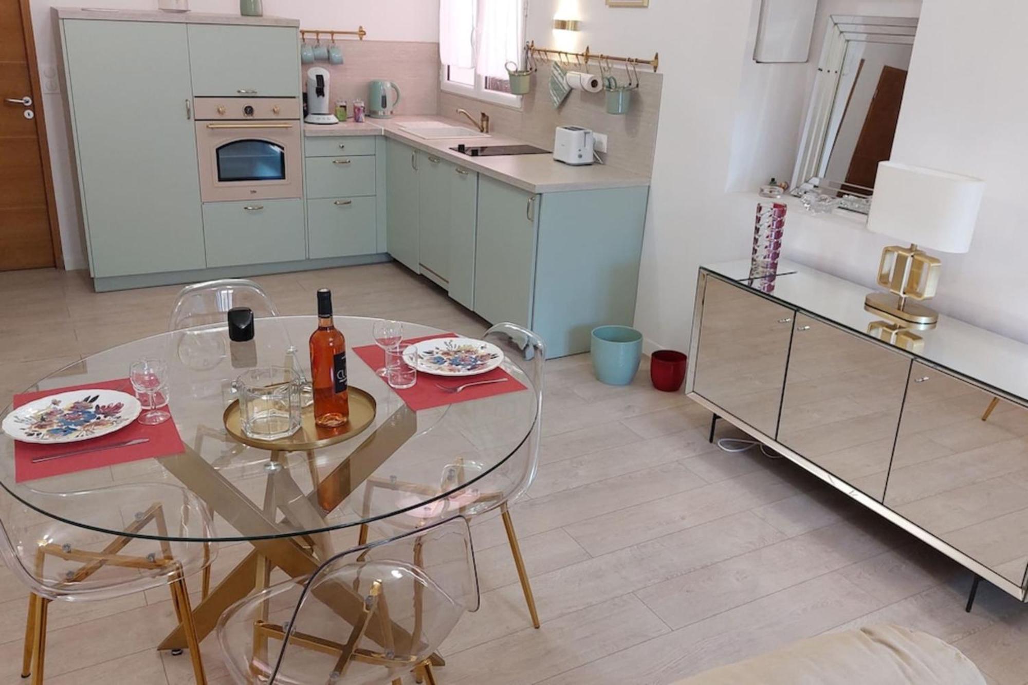 Appartement Lympia - & Ferry By Foot Balcony - By Tgb